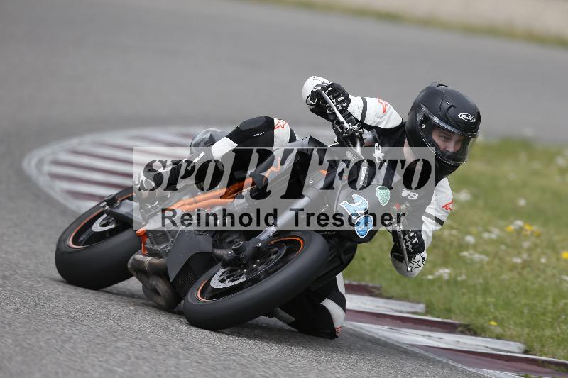 /09 19.04.2026  Caremotion get faster ADR/Gruppe gruen/26